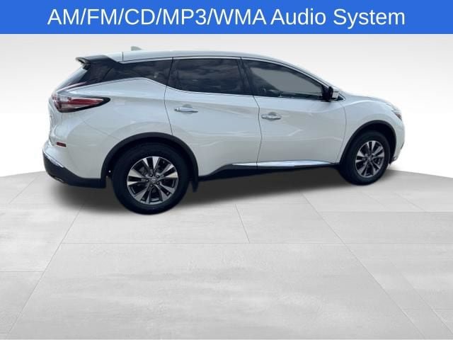 Used 2018 Nissan Murano S AWD/4WD image 3
