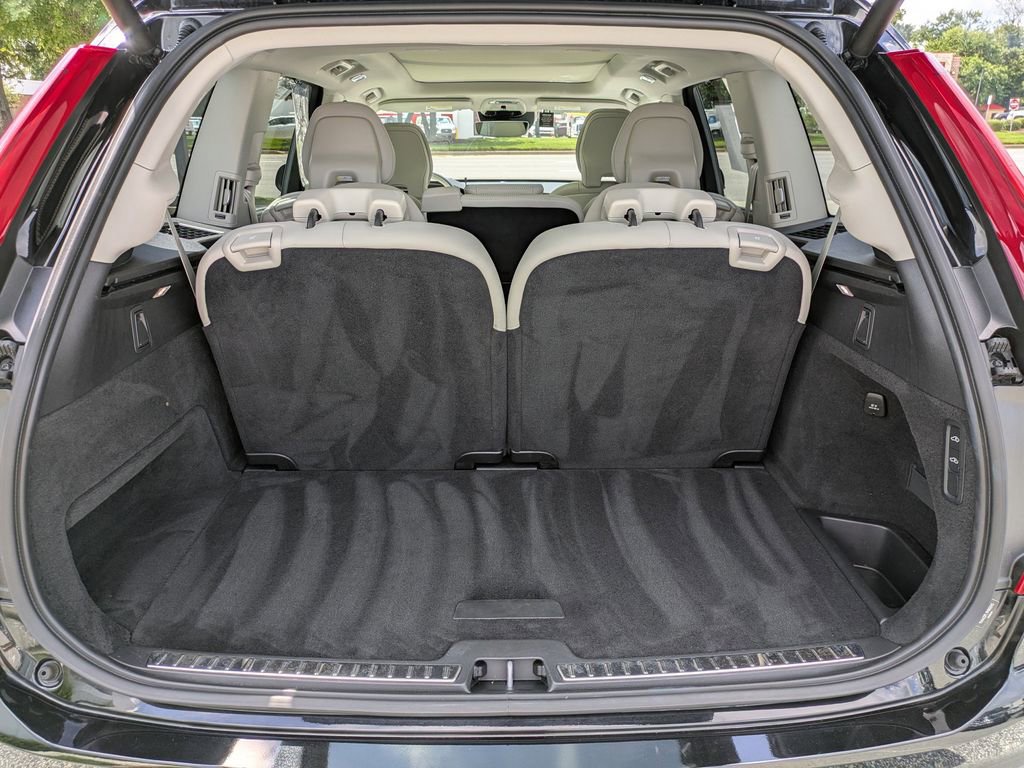 Certified 2022 Volvo XC90 T6 Inscription w/ Advanced Package image 13