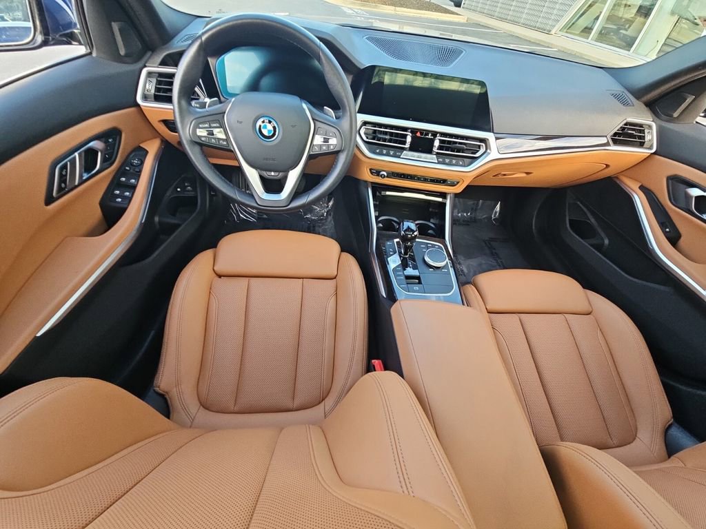 Used 2022 BMW 330e xDrive 330e xDrive w/ Premium Package image 14