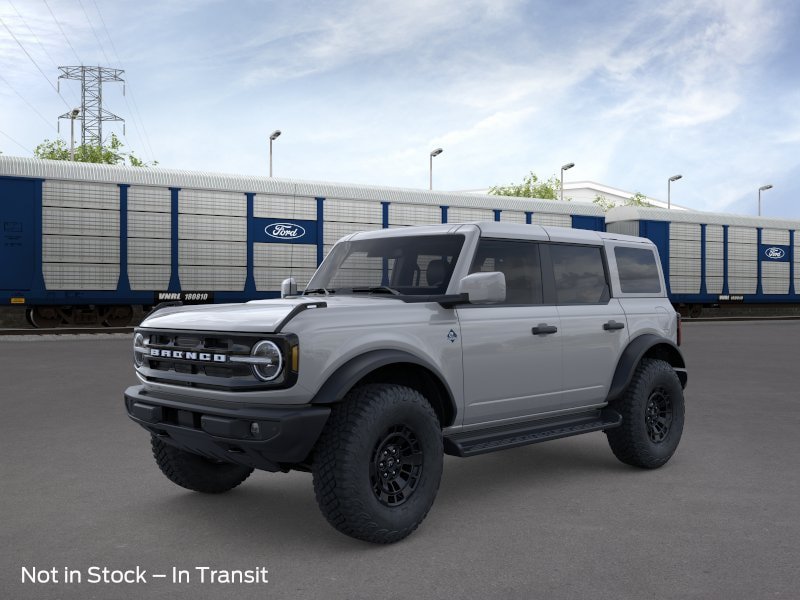 New 2026 Ford Bronco Outer Banks w/ Sasquatch Package AWD/4WD image 1