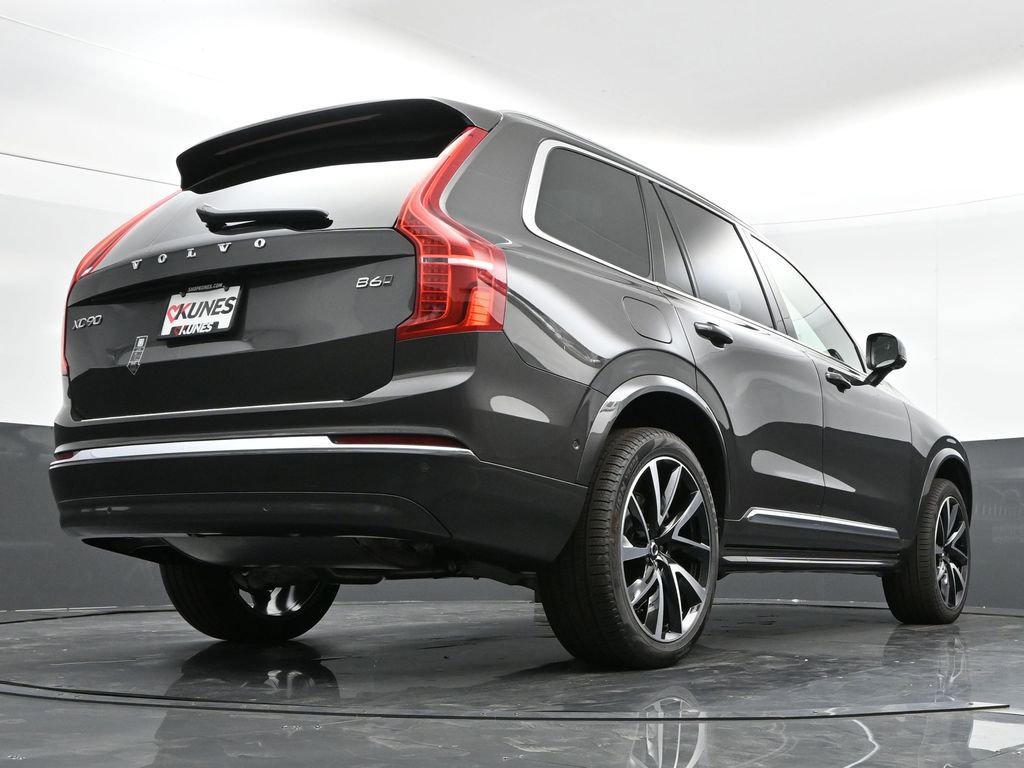New 2025 Volvo XC90 B6 Plus w/ Protection Package Premier image 41