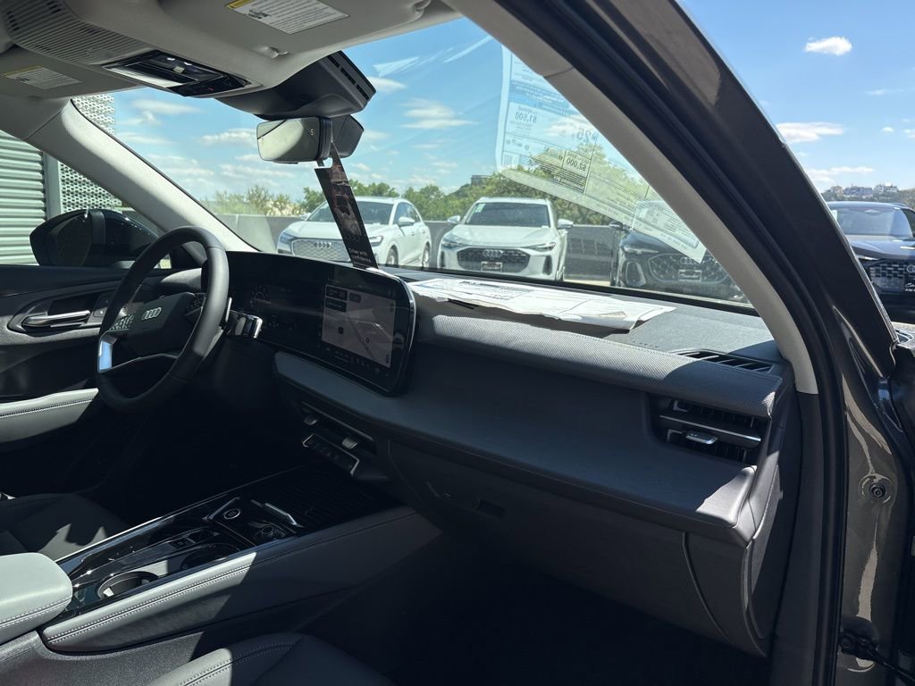 New 2026 Audi Q3 quattro 2.0T AWD/4WD image 15