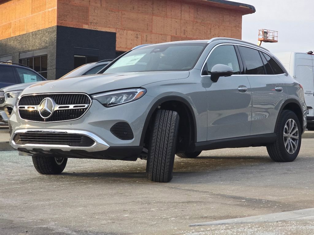 New 2026 Mercedes-Benz GLC 300 GLC 300 image 12