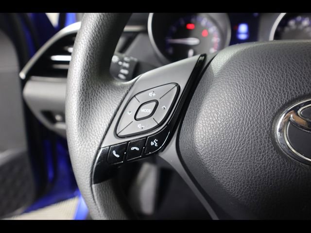 Used 2019 Toyota C-HR LE FWD image 21