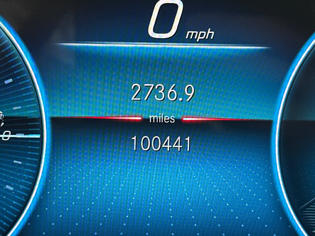 Used 2021 Mercedes-Benz GLE 350 image 4