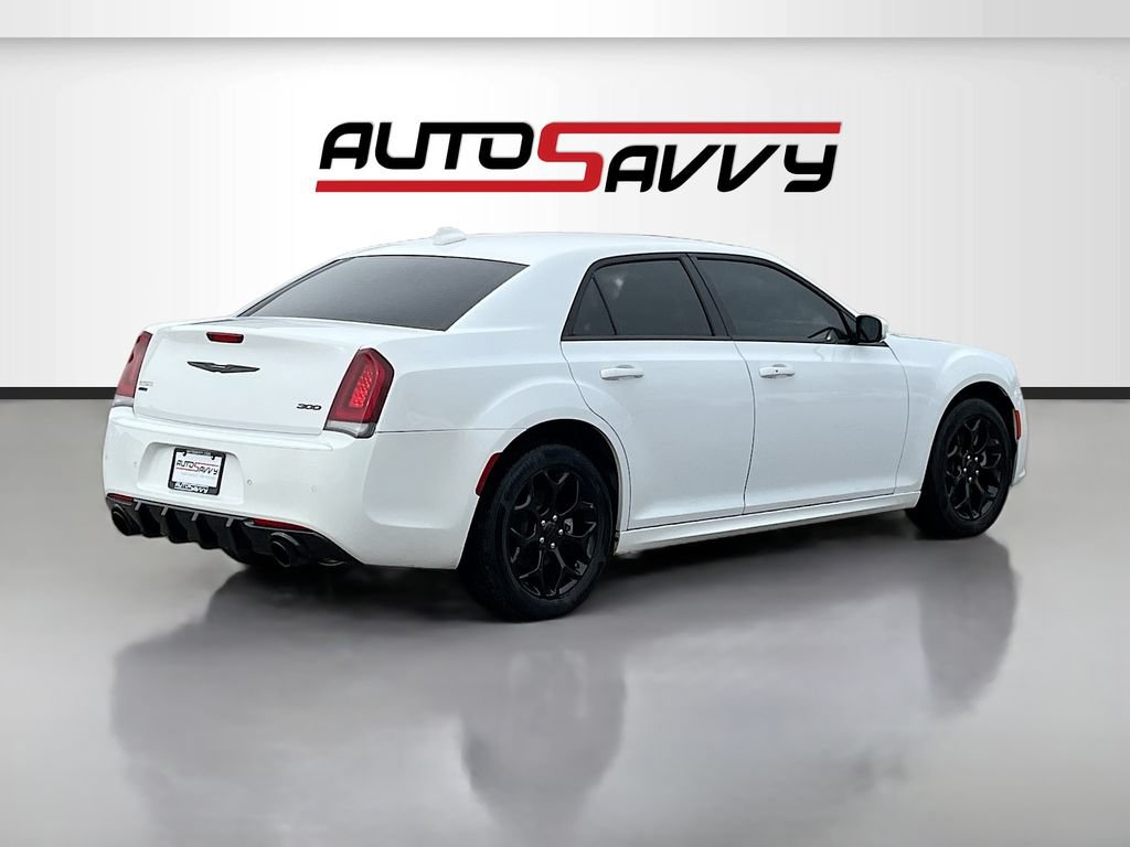 Used 2023 Chrysler 300 Touring L AWD/4WD image 7