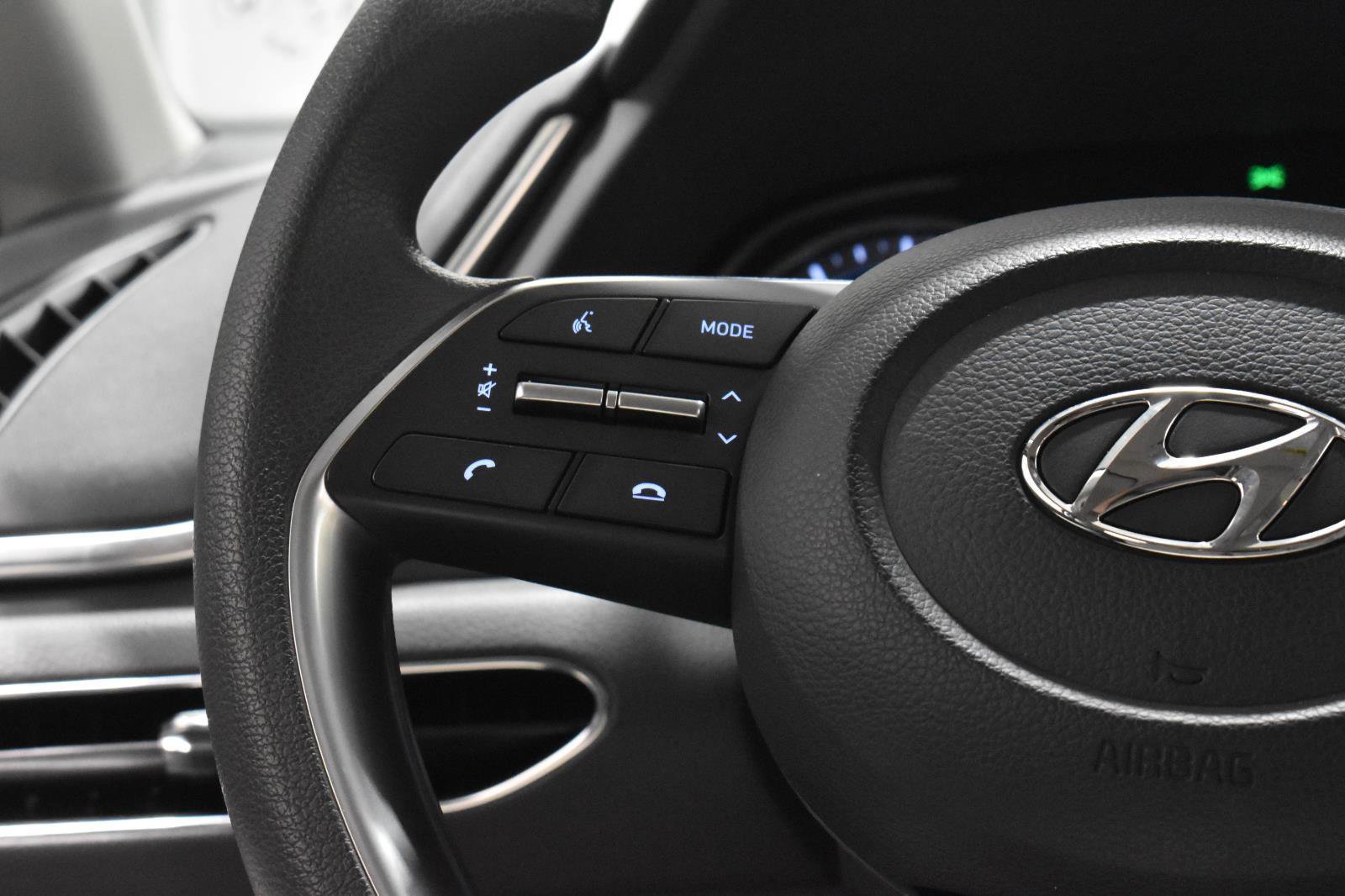 Used 2023 Hyundai Sonata SEL image 8