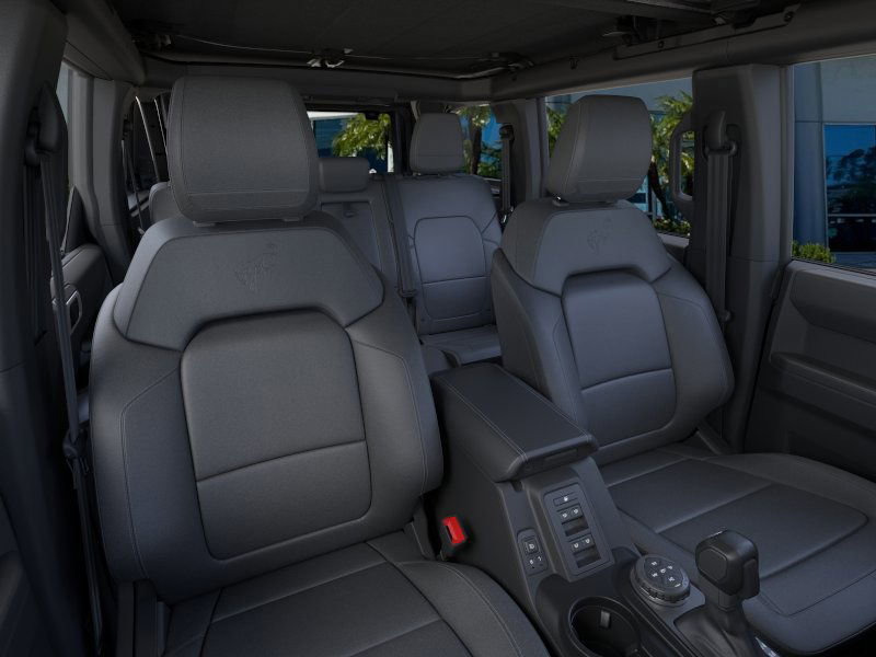 New 2025 Ford Bronco Badlands image 10