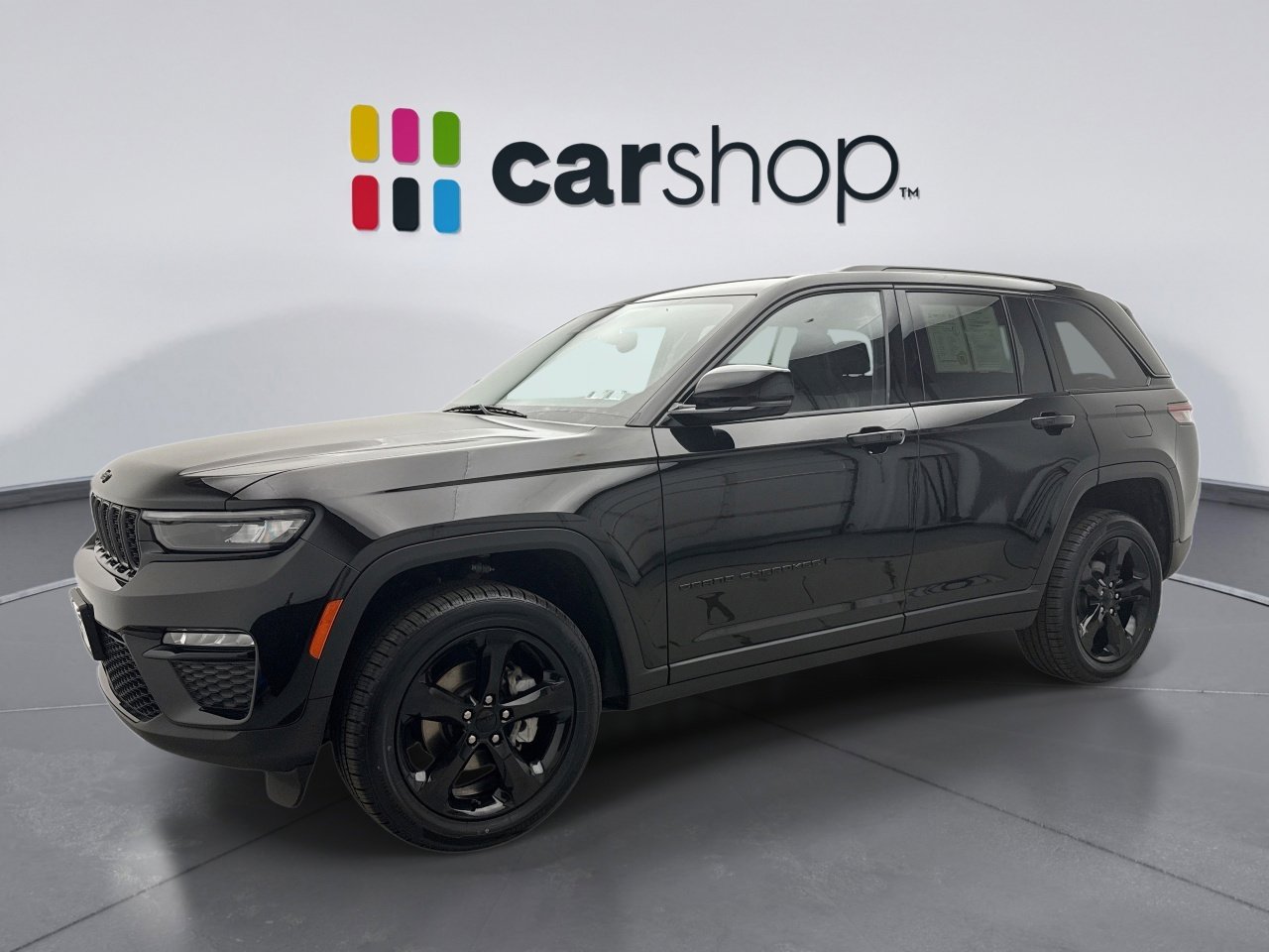 Used 2023 Jeep Grand Cherokee Limited w/ Black Appearance Package AWD/4WD image 1