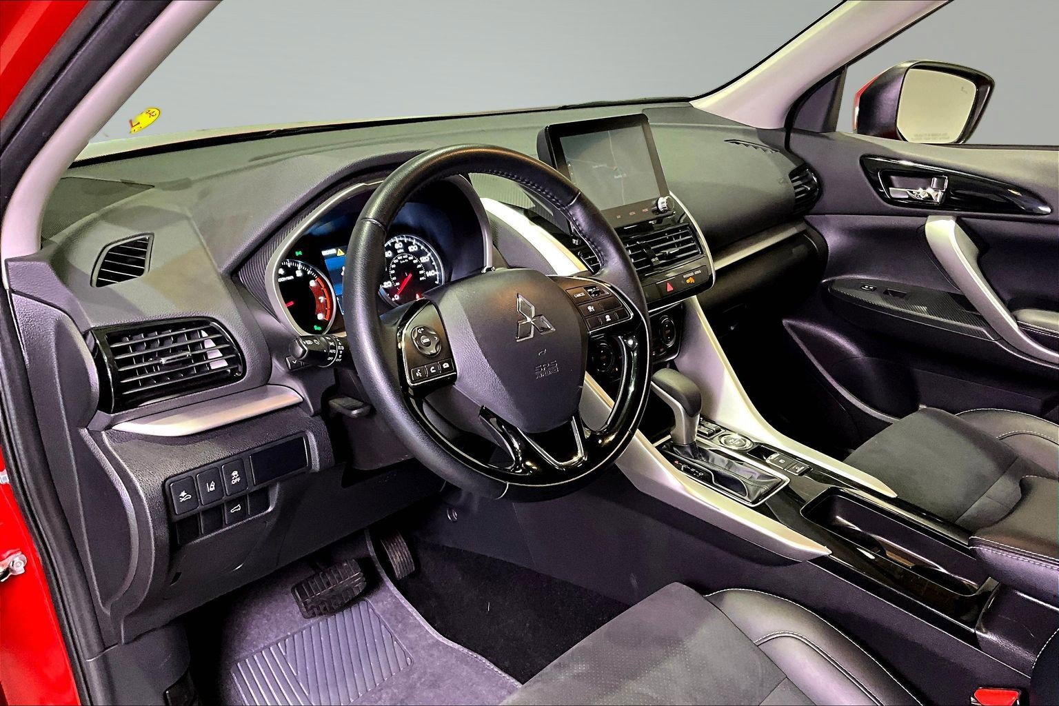 Used 2025 Mitsubishi Eclipse Cross SE AWD/4WD image 17