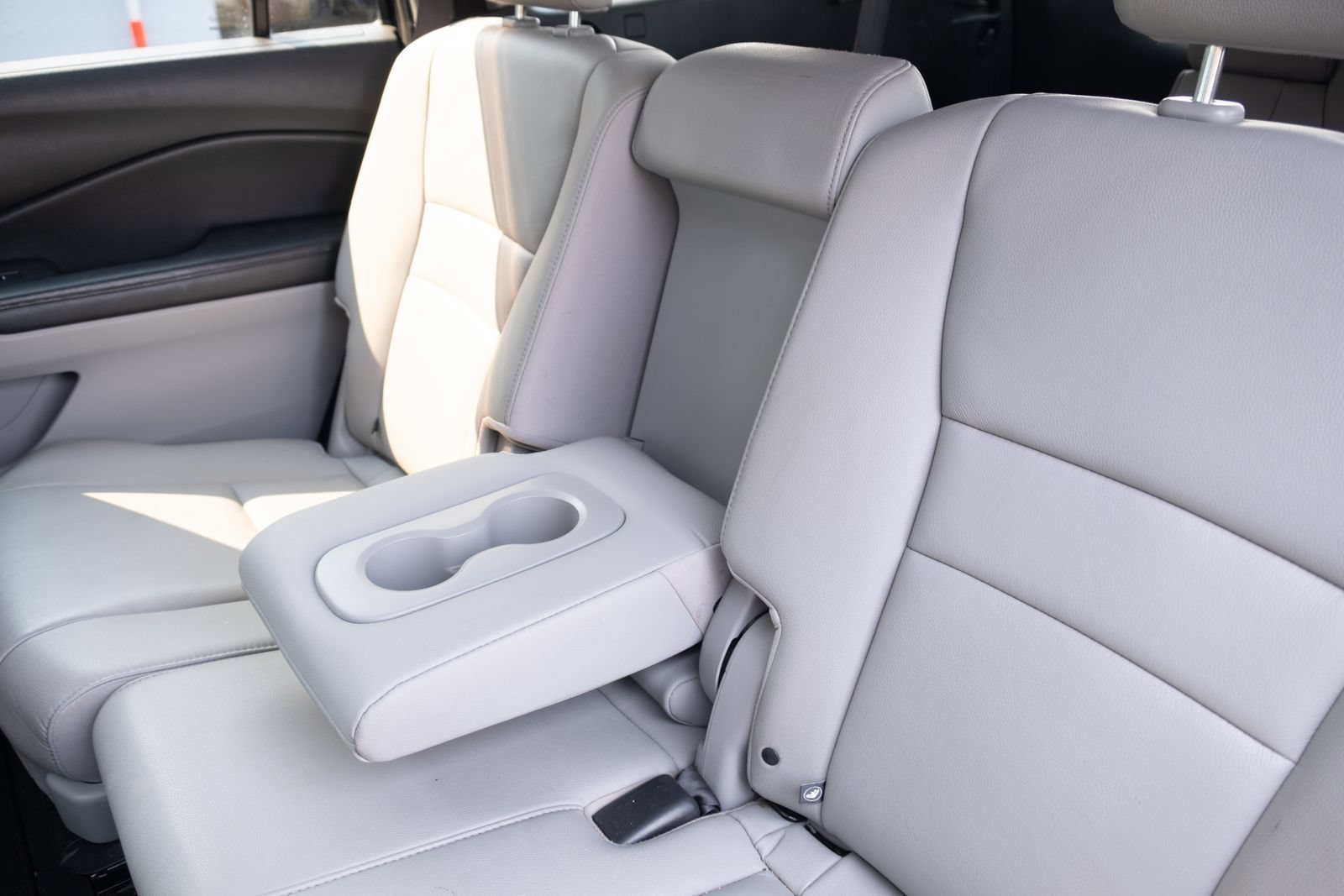 Used 2017 Honda Pilot EX-L image 16
