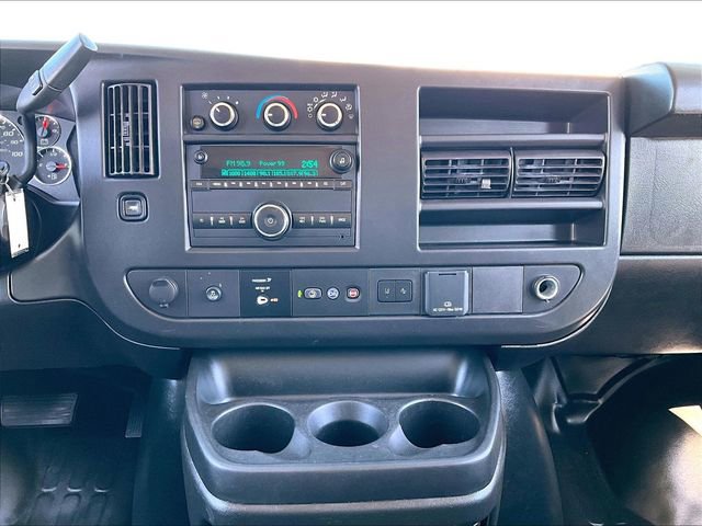 Used 2024 Chevrolet Express 3500 LS RWD image 17