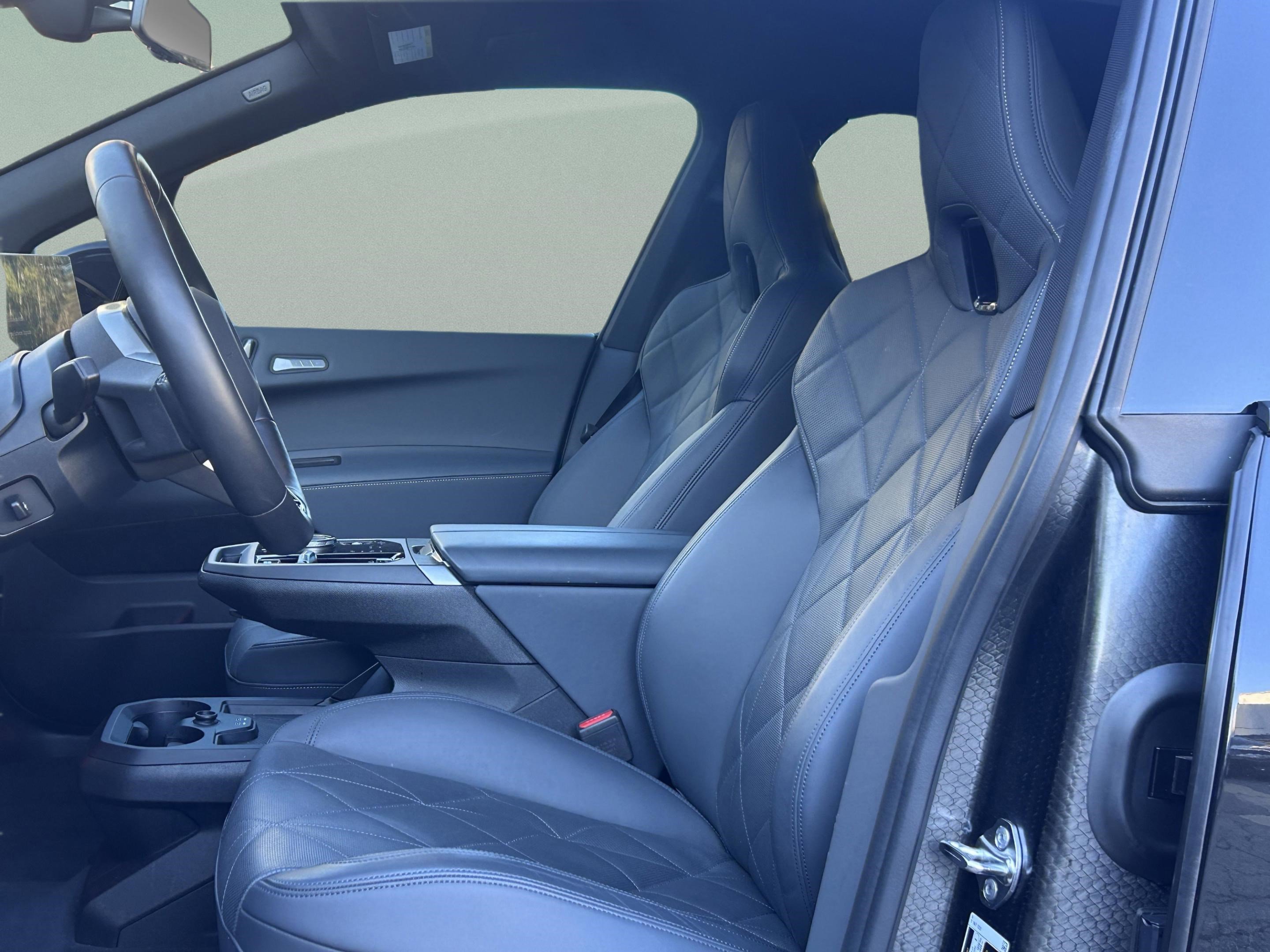 Used 2026 BMW iX xDrive60 w/ M Sport Package image 20