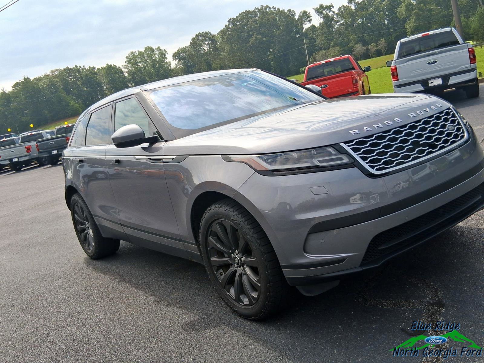 Used 2020 Land Rover Range Rover Velar S image 27