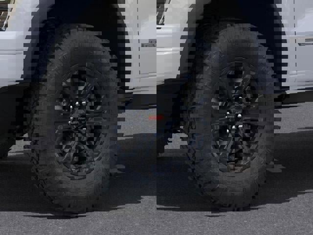 New 2025 GMC Canyon Elevation w/ Convenience Package image 9