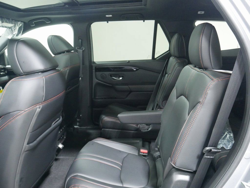 New 2025 Honda Pilot TrailSport image 15