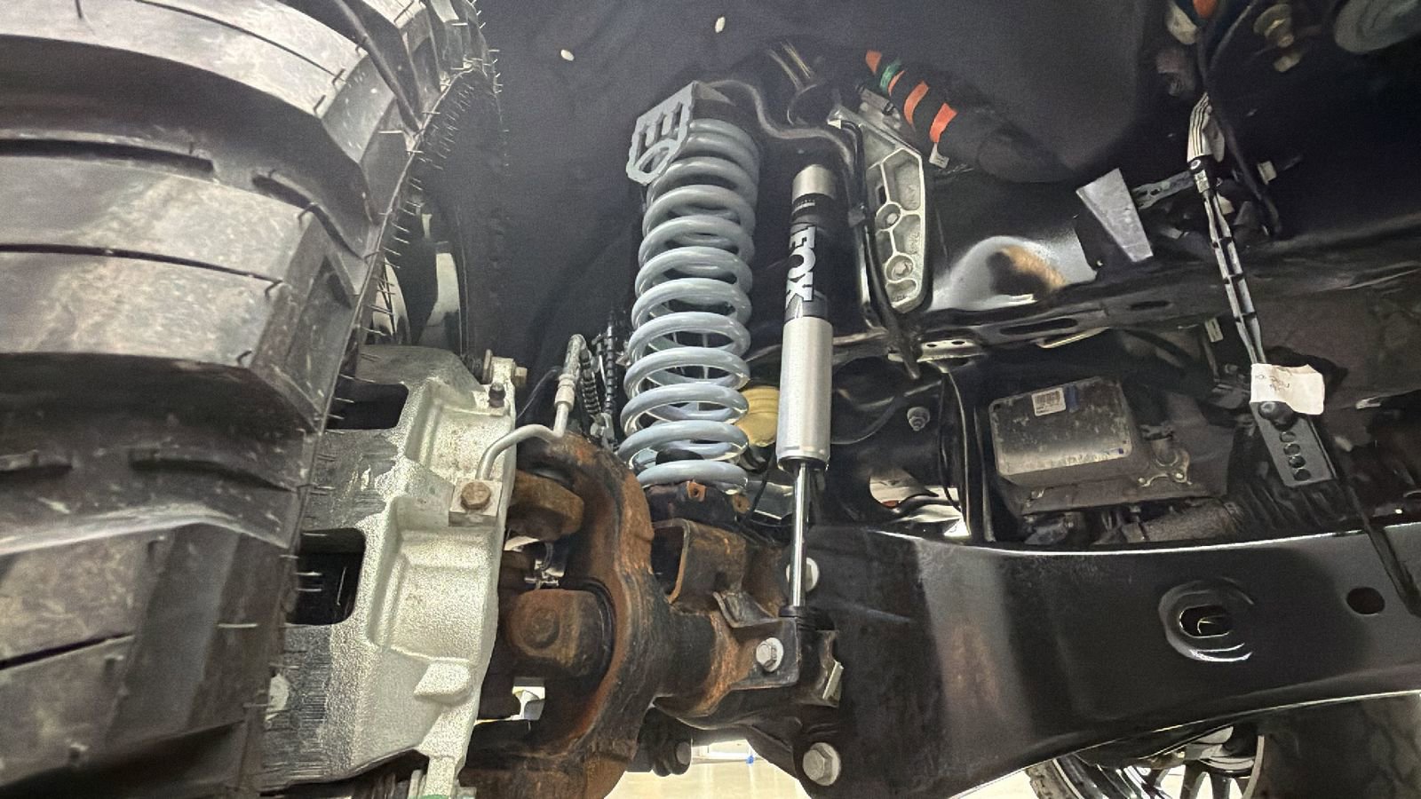 Used 2026 Ford F450 Platinum w/ FX4 Off-Road Package image 16