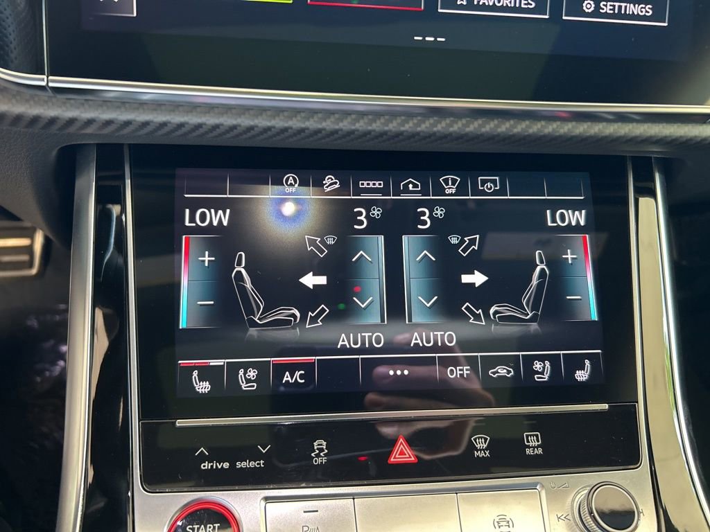 Used 2022 Audi RS Q8 AWD/4WD image 40