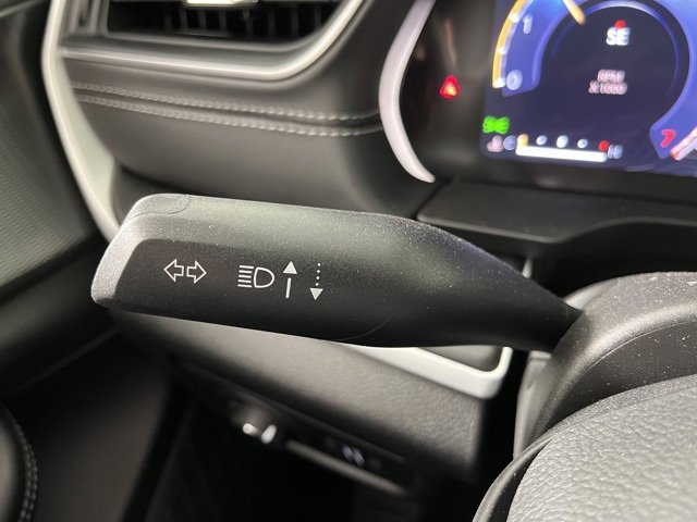 Used 2025 Jeep Grand Cherokee L Laredo image 23