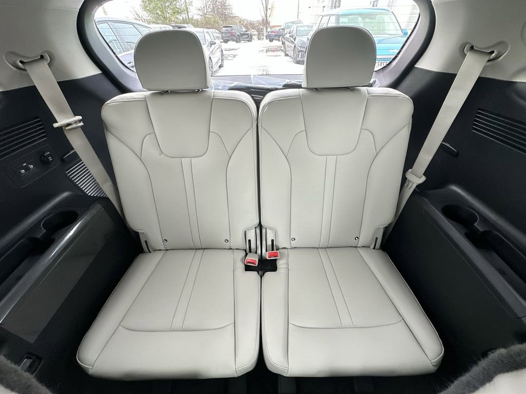 New 2026 Kia Sorento EX w/ EX Premium Package AWD/4WD image 16