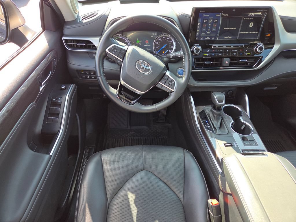 Used 2022 Toyota Highlander Platinum AWD/4WD image 38