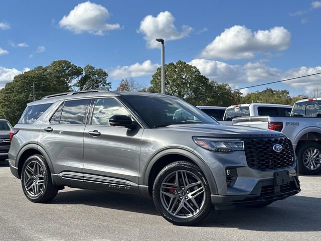 New 2026 Ford Explorer ST w/ Sun And Sound Package image 8