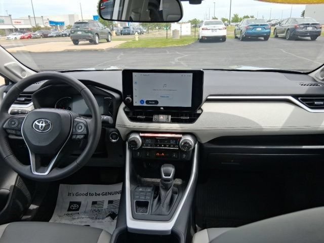 Used 2025 Toyota RAV4 XLE Premium w/ Weather Package AWD/4WD image 10