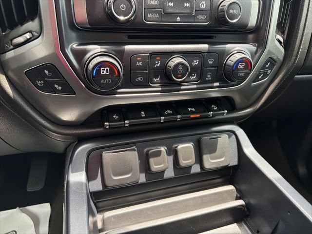 Used 2015 Chevrolet Silverado 1500 LTZ Z71 w/ LTZ Plus Package AWD/4WD image 28