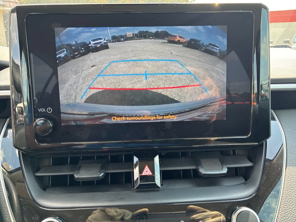 Used 2024 Toyota Corolla LE FWD image 21