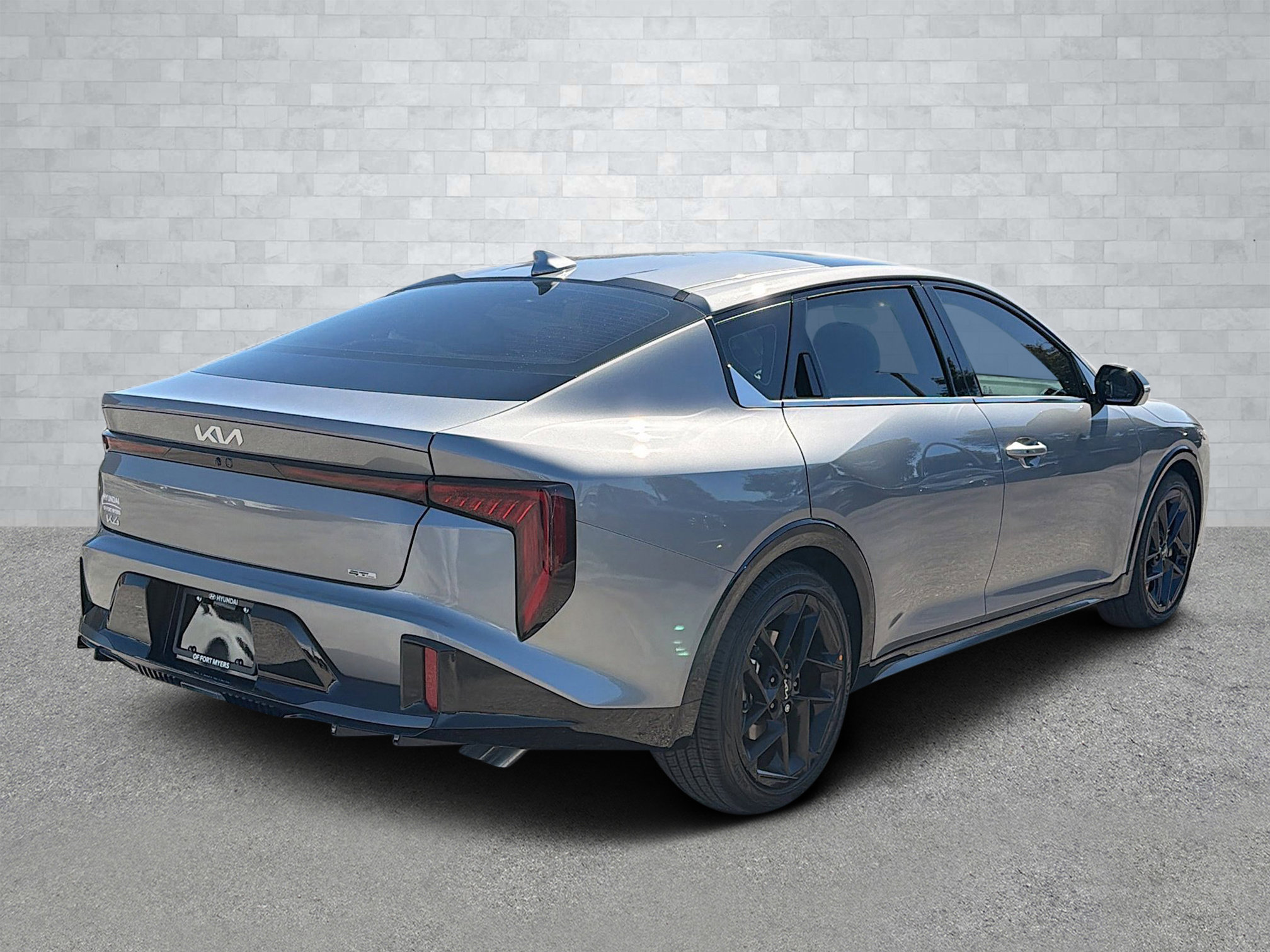 Used 2025 Kia K4 GT-Line Turbo image 4