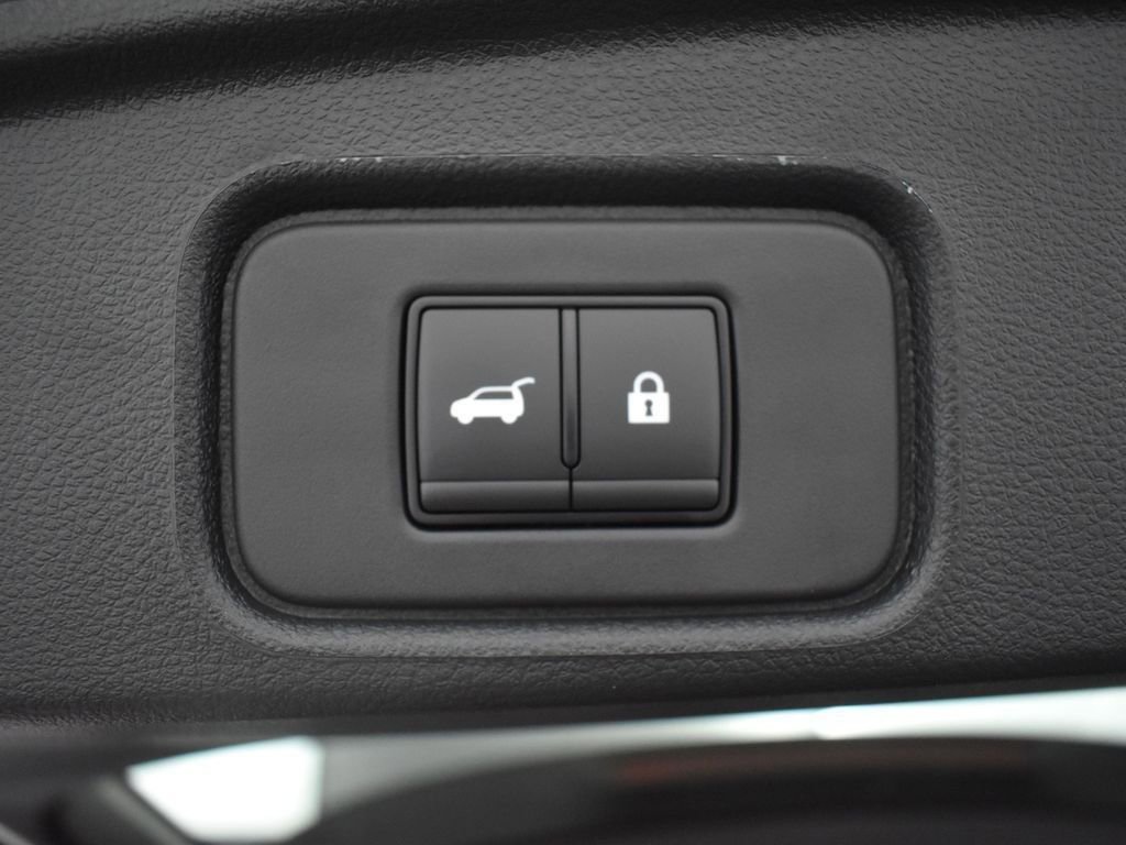 New 2025 Nissan Pathfinder Platinum w/ Cargo Package image 36