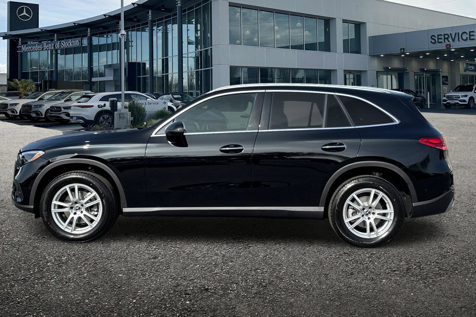 New 2026 Mercedes-Benz GLC 300 4MATIC image 7