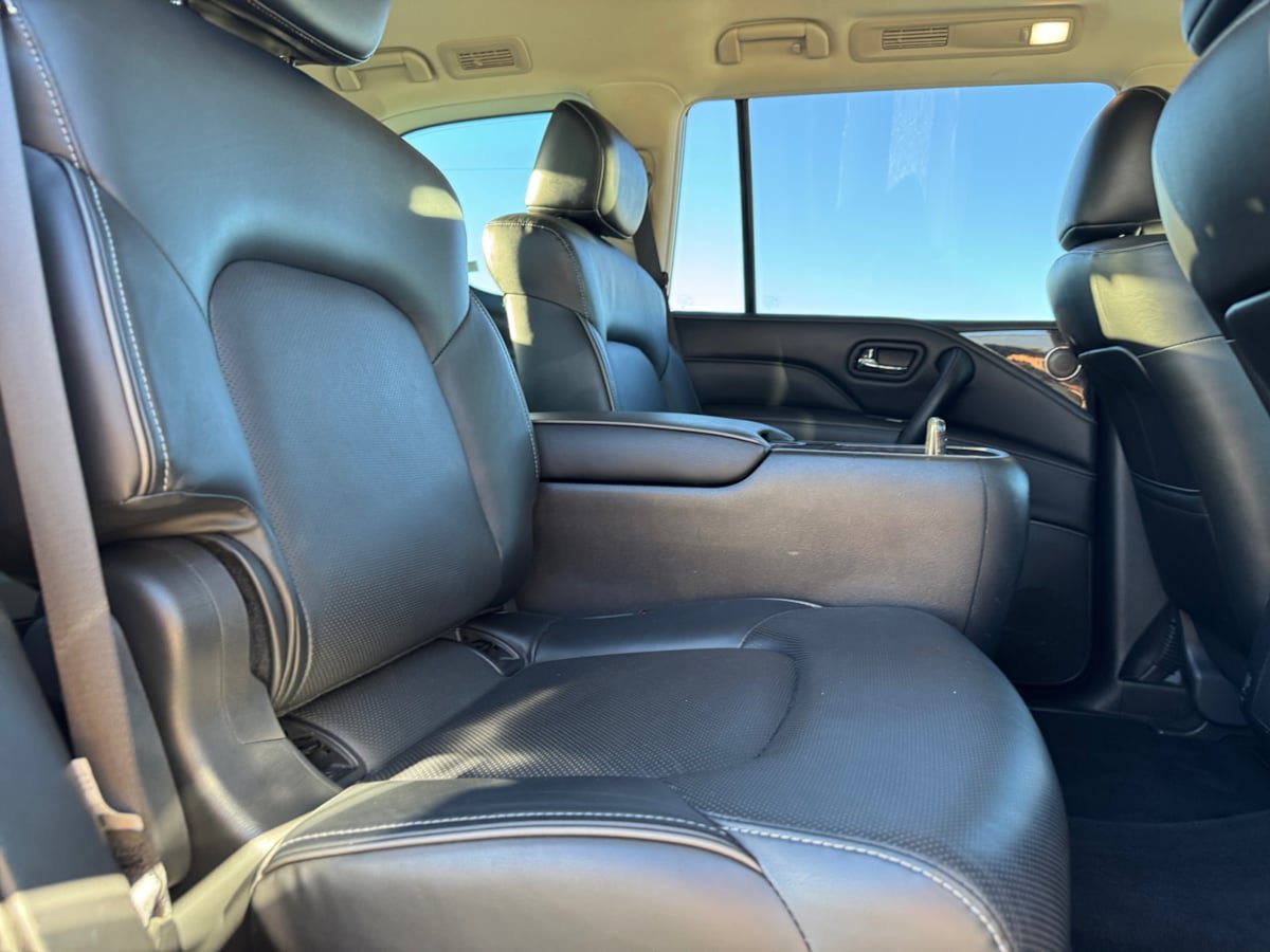 Used 2023 INFINITI QX80 Luxe w/ Cargo Package image 19