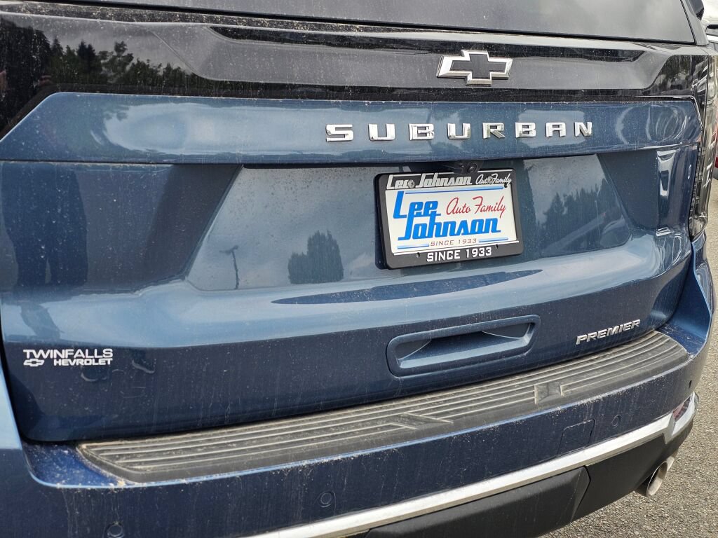 New 2026 Chevrolet Suburban Premier w/ Sun And Tow Package AWD/4WD image 27