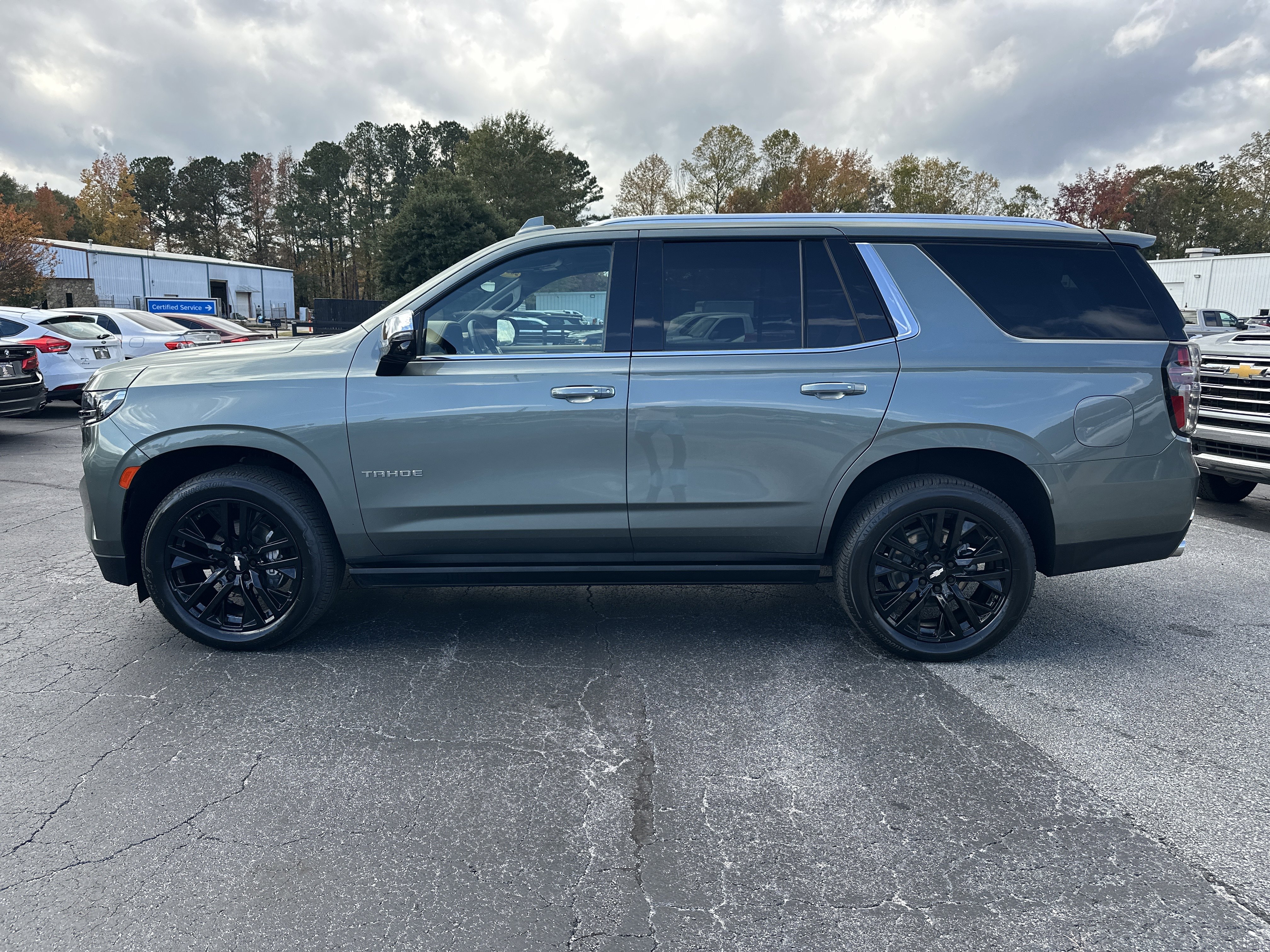 Certified 2023 Chevrolet Tahoe Premier w/ Premium Package 2 image 5