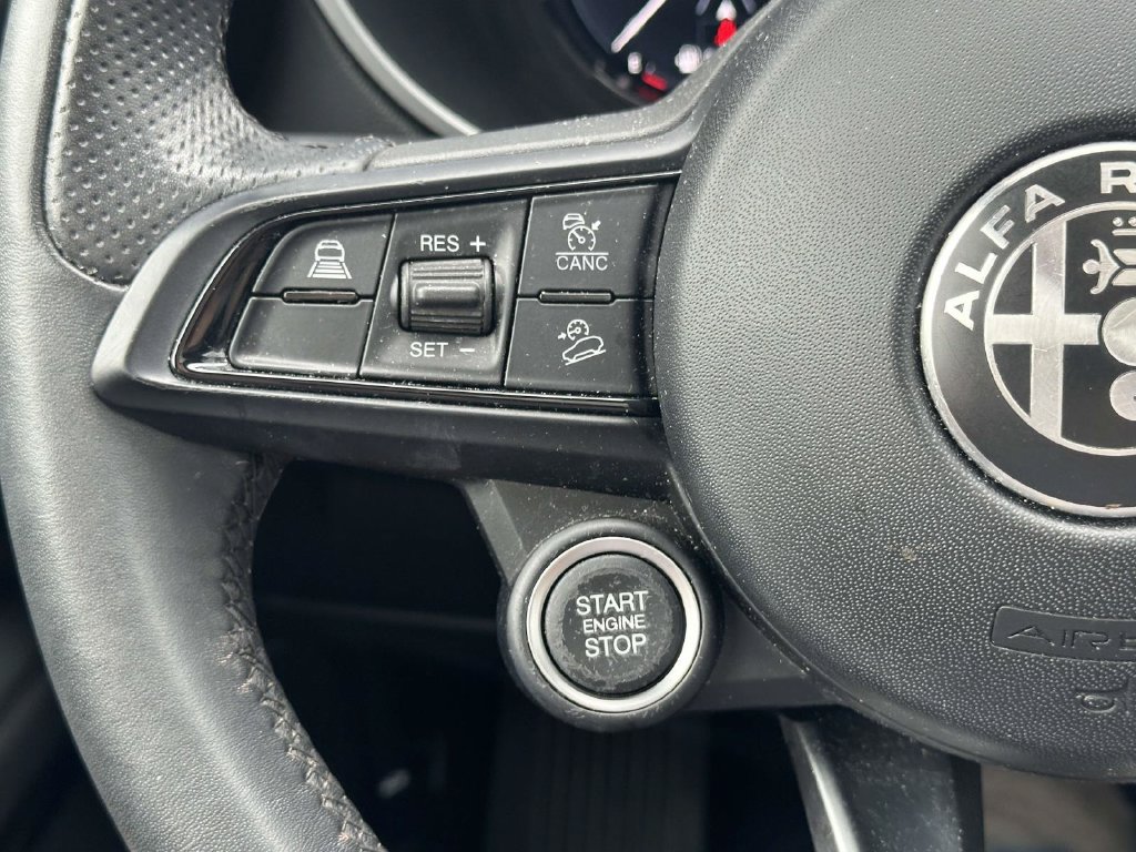 Used 2024 Alfa Romeo Stelvio Ti AWD/4WD image 26