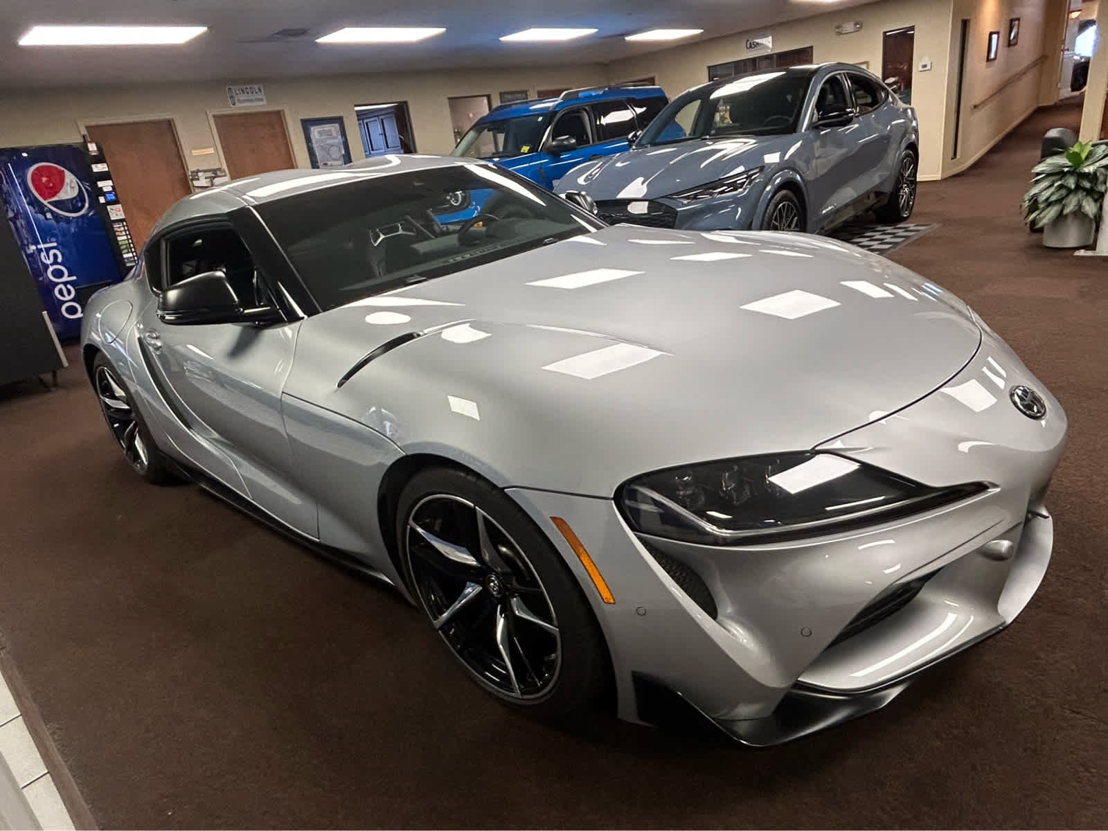 Used 2020 Toyota Supra w/ Navigation & JBL Package RWD image 2