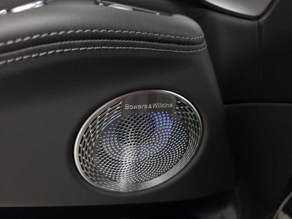 New 2026 BMW XM Label Red image 11