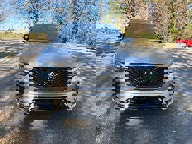 New 2026 Volvo XC60 B5 Plus w/ Protection Package Premier AWD/4WD image 3