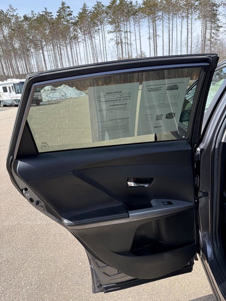 Used 2015 Toyota Venza XLE AWD/4WD image 13