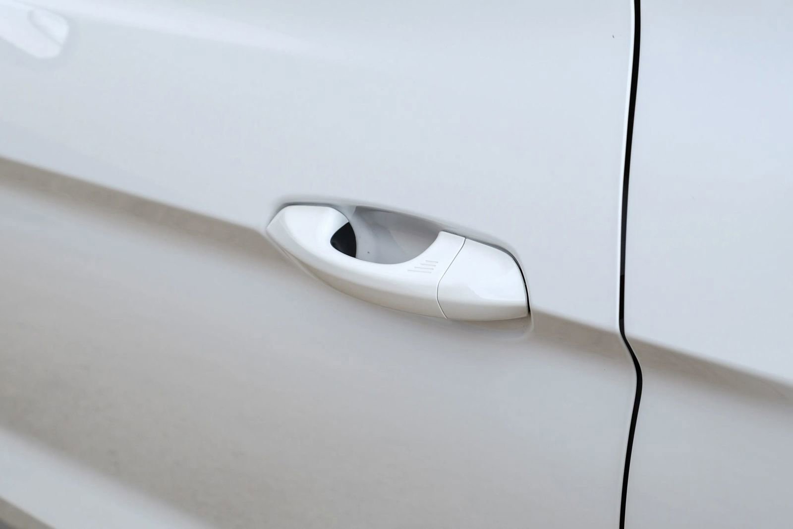 Used 2017 Ford Mustang Shelby GT350 w/ Electronics Package RWD image 47