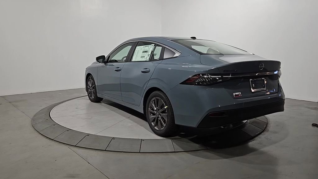 New 2026 Nissan Sentra SL image 3