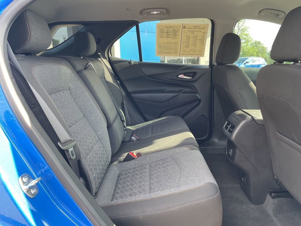 Used 2024 Chevrolet Equinox LT image 31