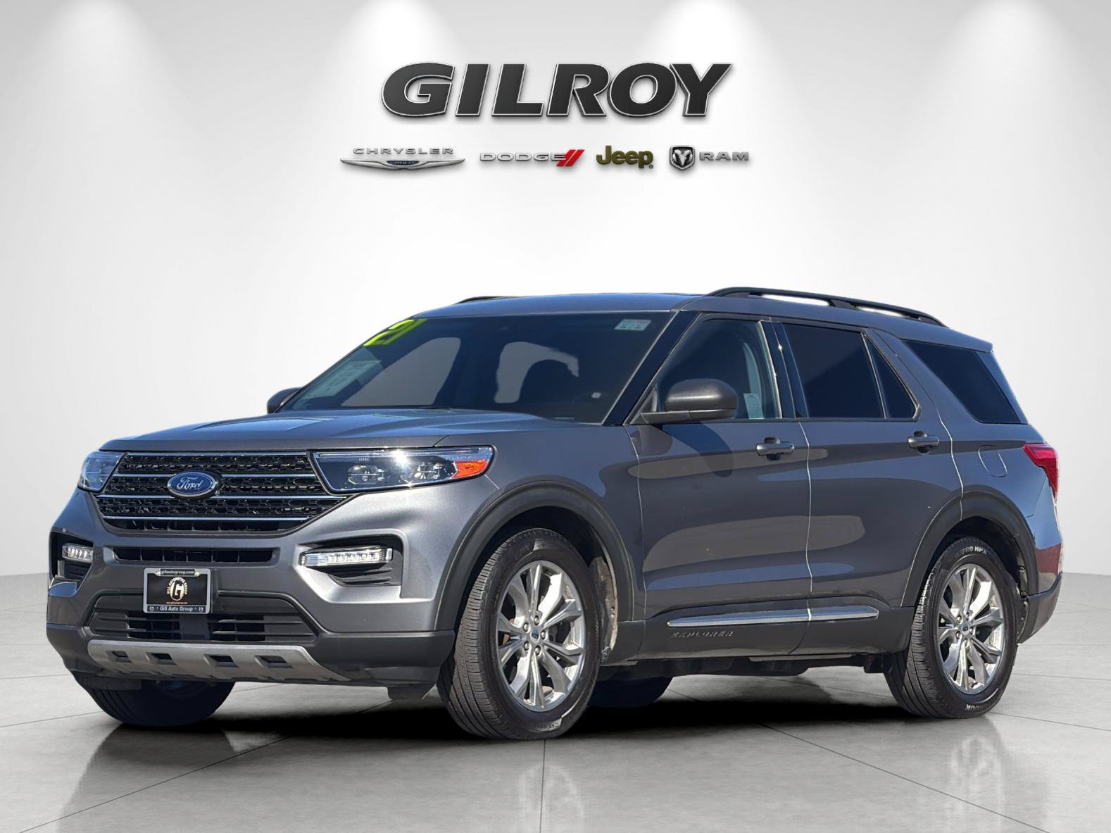 Used 2021 Ford Explorer XLT w/ Equipment Group 202A RWD image 8