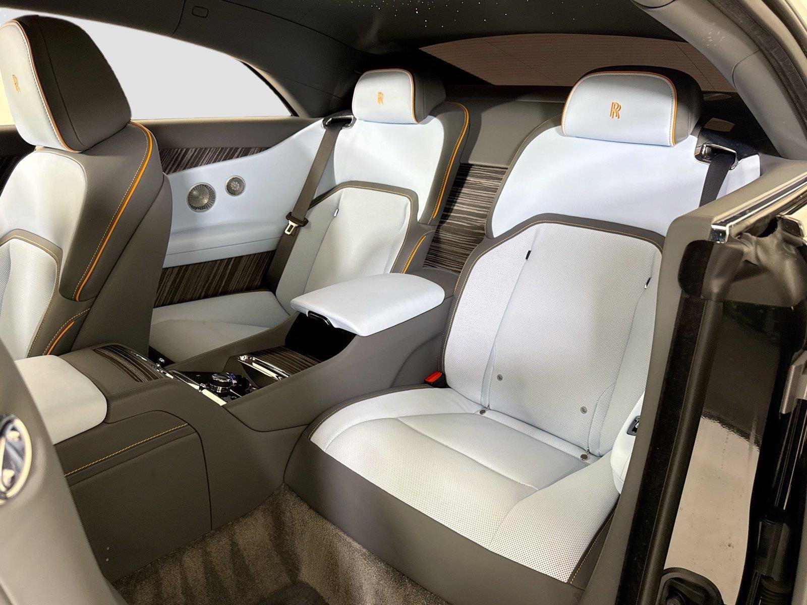 Used 2024 Rolls-Royce Spectre w/ Spectre Launch Package AWD/4WD image 22