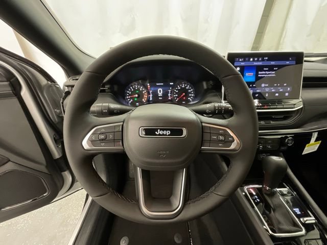 New 2026 Jeep Compass Latitude AWD/4WD image 11