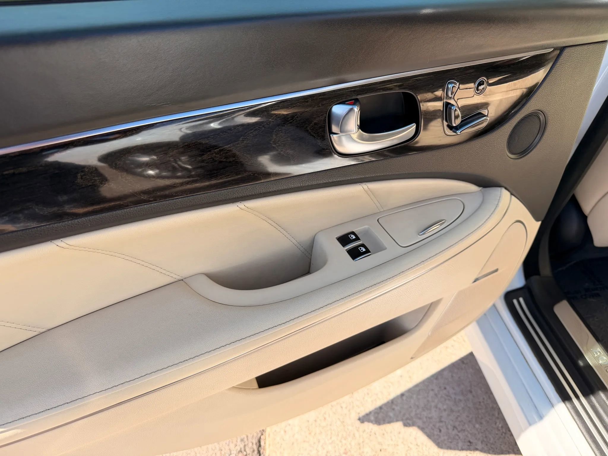 Used 2014 Hyundai Equus Signature image 37