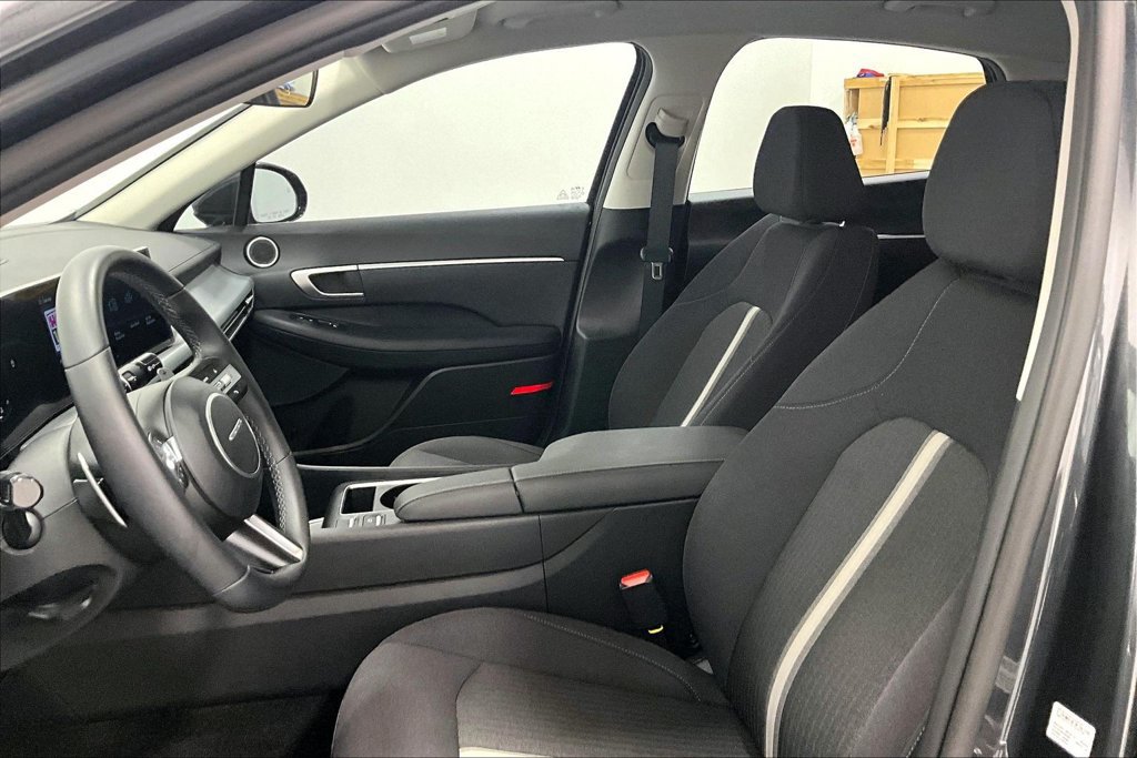 Used 2026 Hyundai Sonata SEL FWD image 25