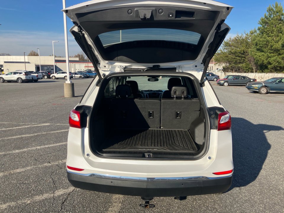 Used 2018 Chevrolet Equinox Premier image 19