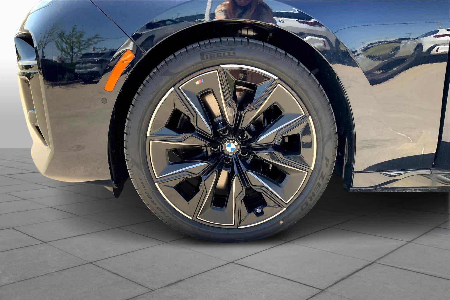 New 2025 BMW 760i xDrive image 12